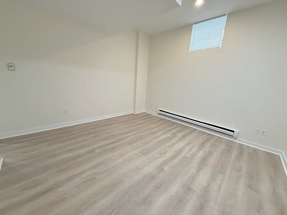 452 Park Dr #22