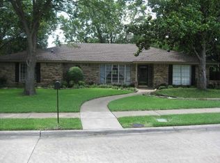 2608 Pin Oak Ln, Plano, TX 75075