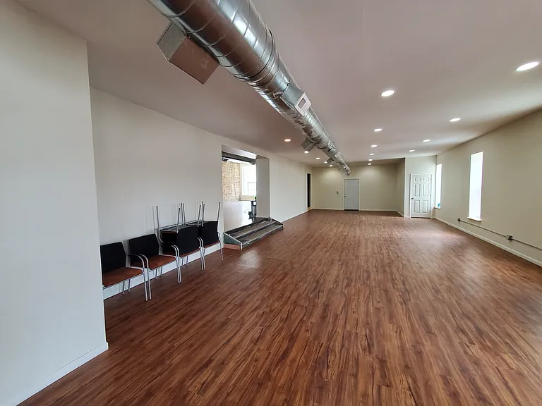 4801 S Ashland Ave #2 — Photo 5