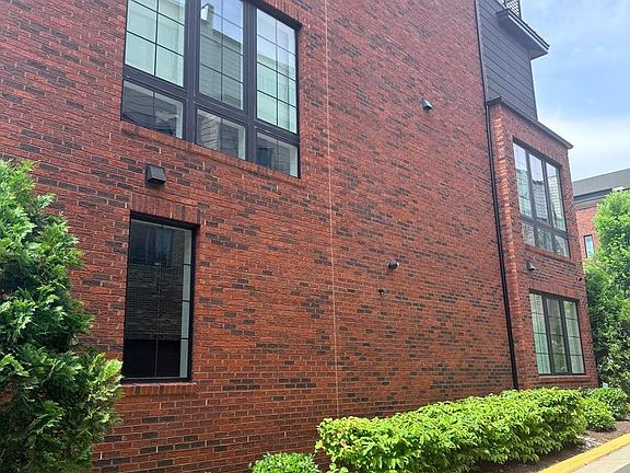 3rd image of 11711 Paysons Way