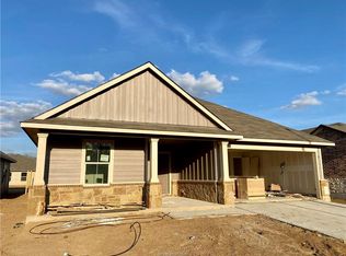 1942 Thorndyke Ln, Bryan, TX 77807