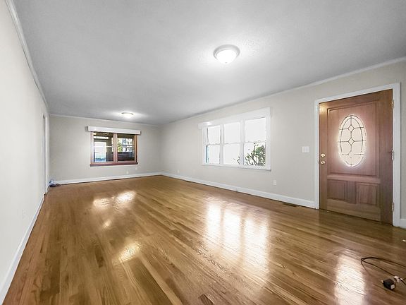3rd image of 120 Womack Ave