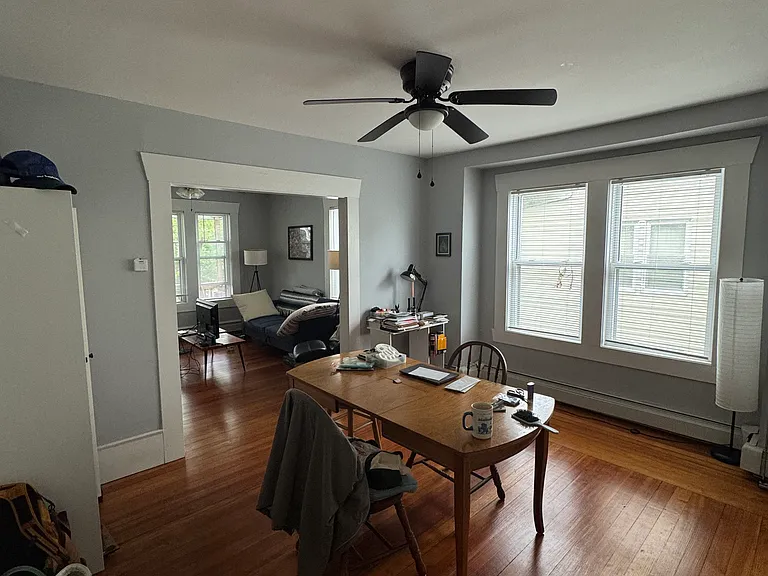 317-319 New York Ave #2 — Photo 8