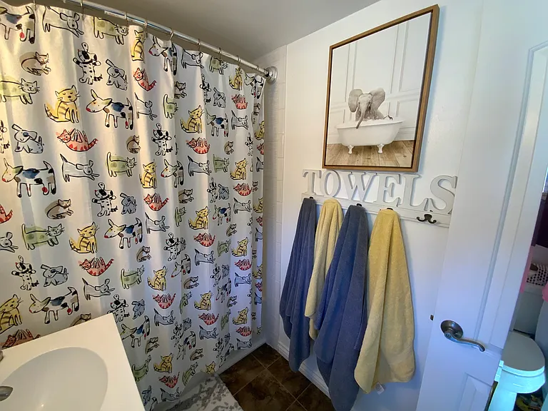 207 Rainbow Ln — Photo 15