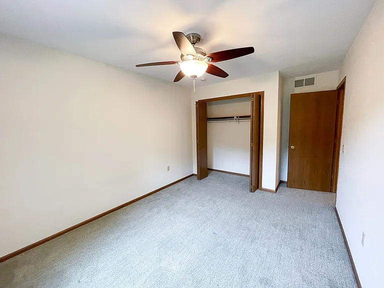 2820 Warner Ln — Photo 16