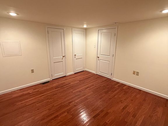 5th image of 1233 Limekiln Pike #A