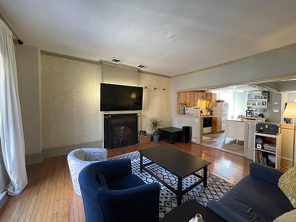 5th image of 1613 E Passyunk Ave #2