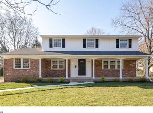 3005 Waterford Dr, Cinnaminson, NJ 08077