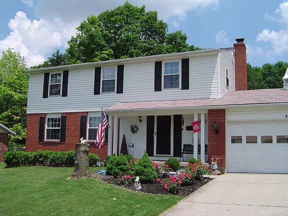 3rd image of 587 Louise Dr