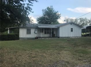 483 Hcr 2302 N, Abbott, TX 76621