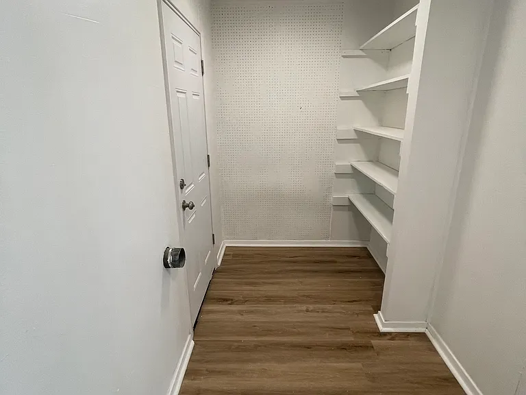 123 Shady Grove Ave — Photo 16