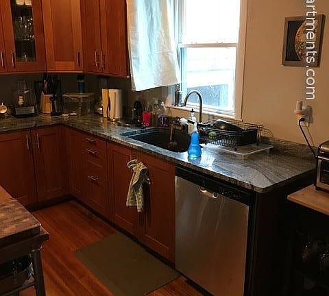 2nd image of 79 Josephine Ave #Ggg