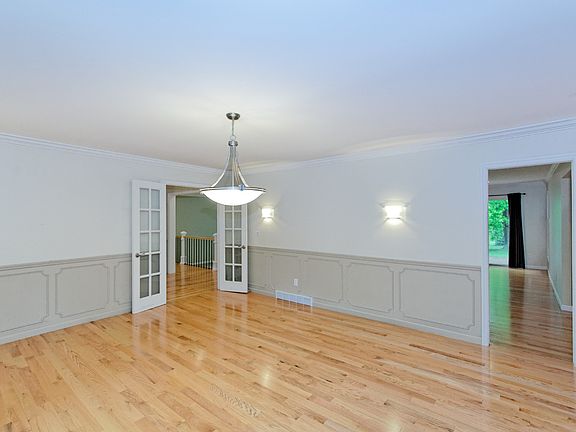 2nd image of 1 Maple Forest Dr