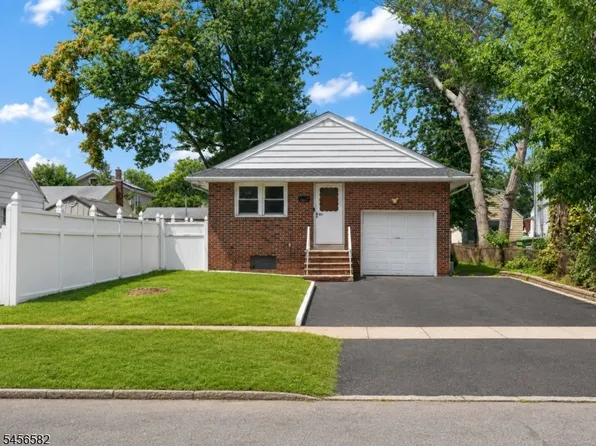 811 Hussa St, Linden City, NJ 07036