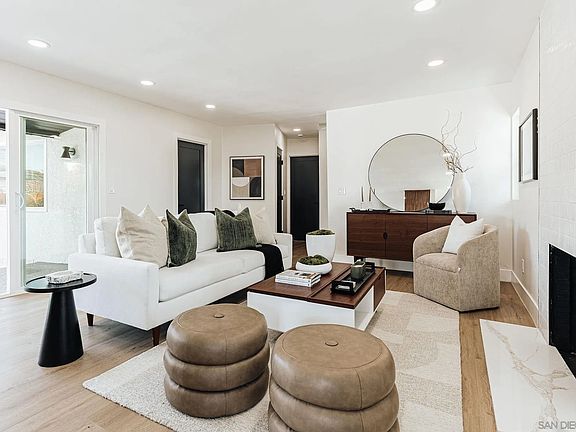 5th image of 2975 Chatsworth Blvd