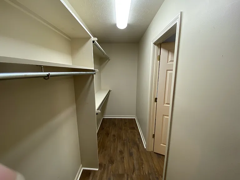 3935 Seraph Dr — Photo 13