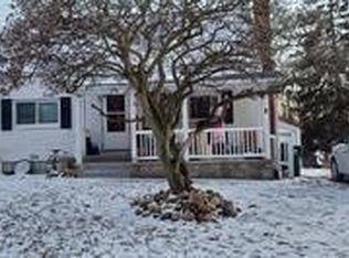 550 E Lake Ave, Barberton, OH