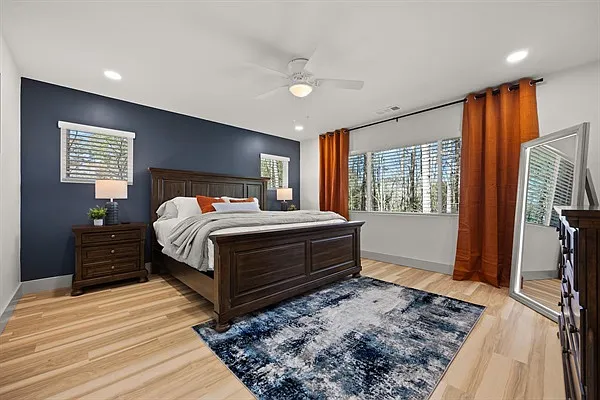 184 Woodland Ln SW — Photo 10