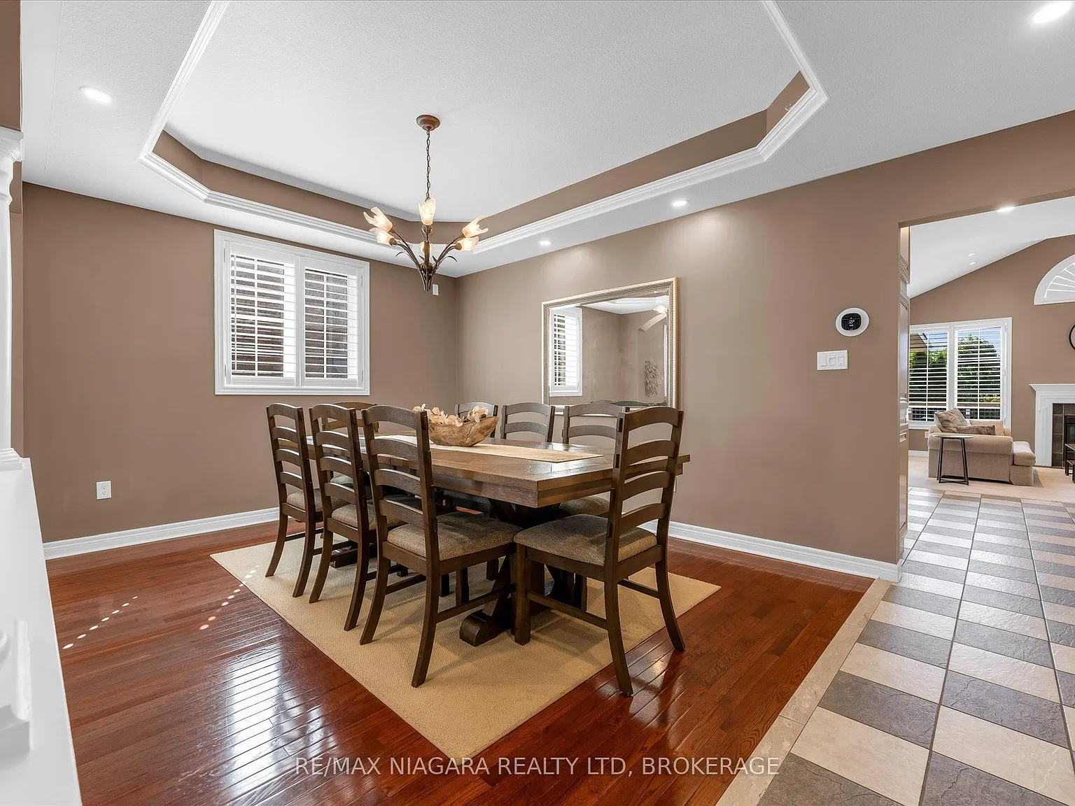 5 bed, $4,950 — Photo 4