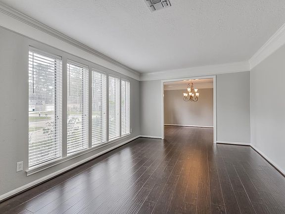 4th image of 8130 Dorrcrest Ln