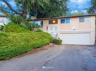 820 Carter Pl, Kent, WA 98030