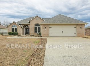 57 Taylor Dr, Bella Vista, AR 72714