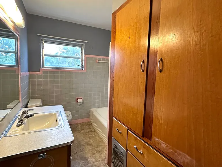 1400 Carolina Ave — Photo 12