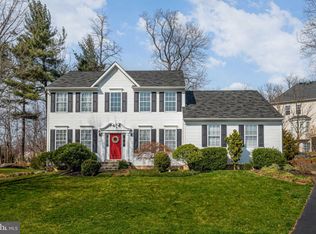 35 Doe Run Ln, Pottstown, PA 19464