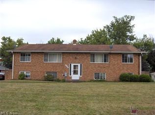441-447 Amvale Ave NE, Massillon, OH 44646