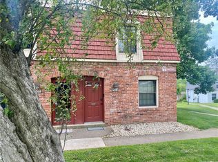 1264 Pennsbury Blvd, Pittsburgh, PA 15205