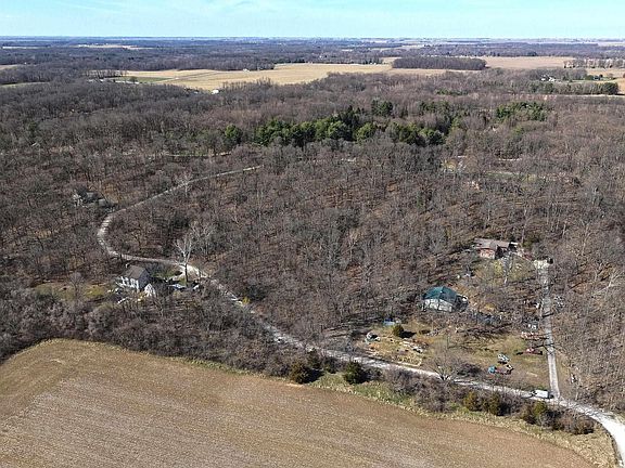 2nd image of 106 Timbercrest Rd