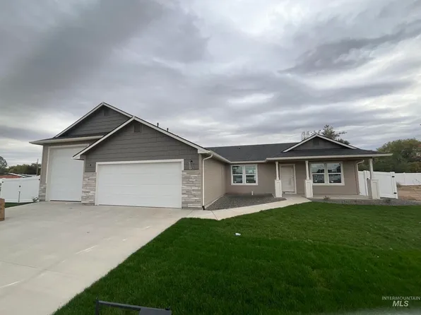 520 Bobcat St, Fruitland, ID 83619