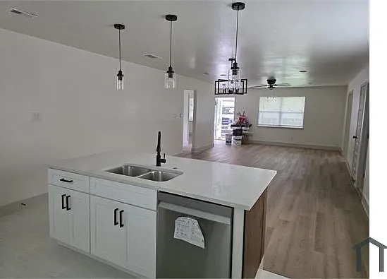 6209 Anderson St — Photo 12