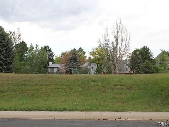 4th image of 9813 E Ida Ave