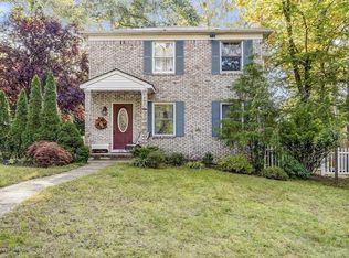 458 Harnell Ave, Oakhurst, NJ 07755