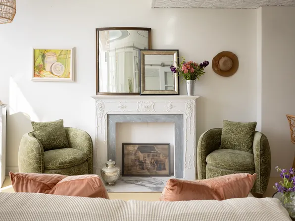 200 Market St Unit 4504, Lowell, MA 01852