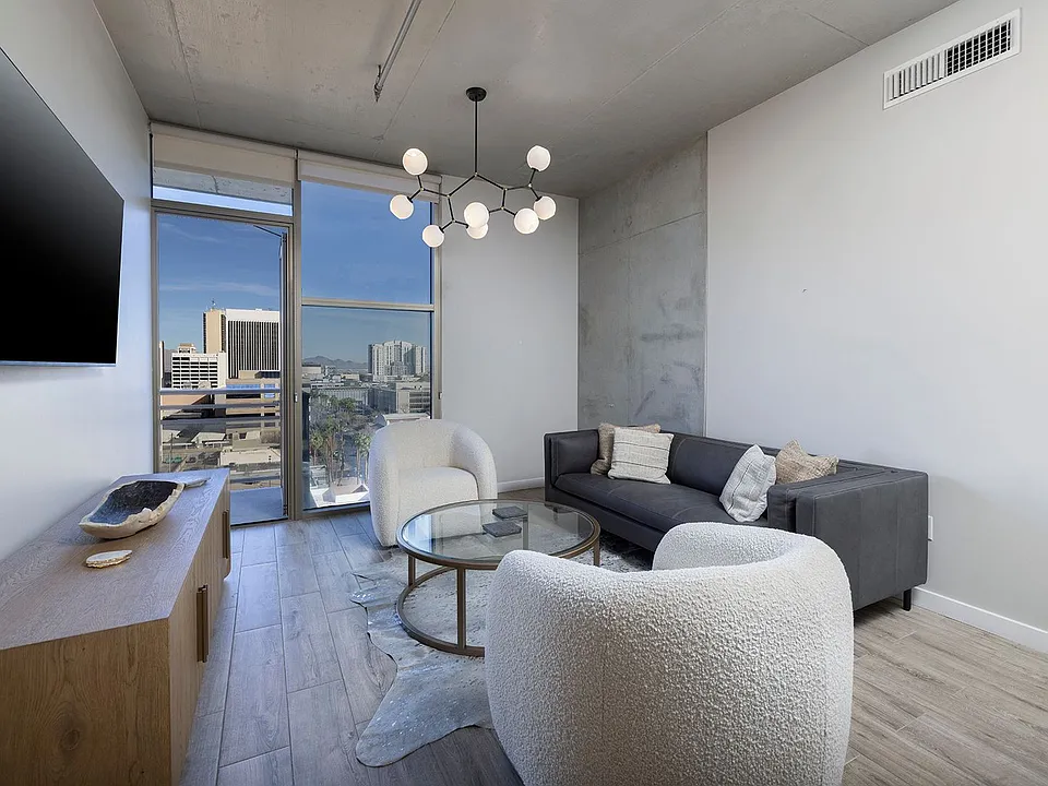 353 Bonneville Ave #1006