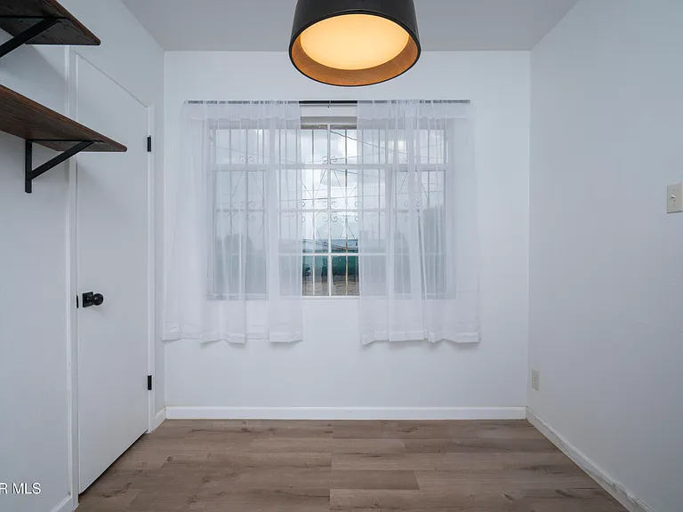 4016 Titanic Ave — Photo 7