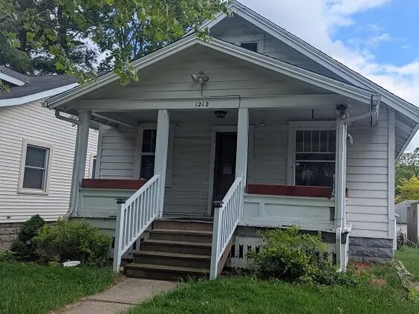 1212 Climax St, Lansing, MI 48912