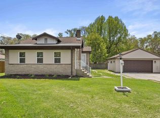 2440 Martha St, Highland, IN 46322