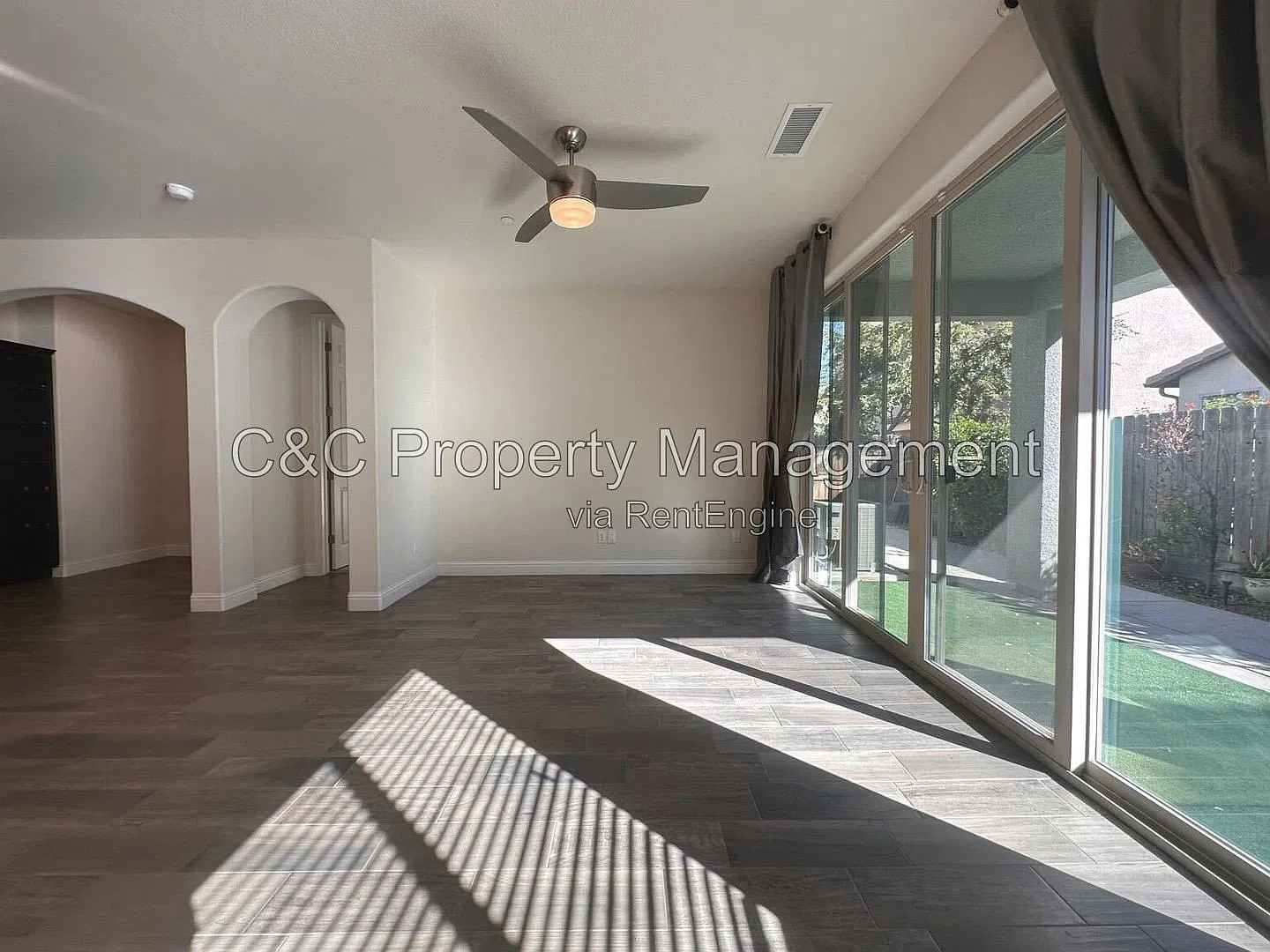3 bed, 2.0 bath, 1623 sqft, $2,900 — Photo 2