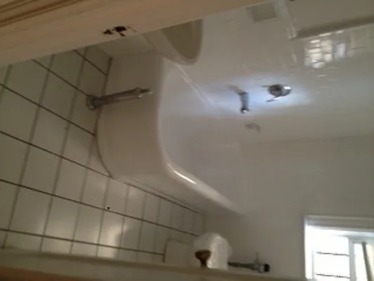 Rented by John Tsavalos LREB | media 11