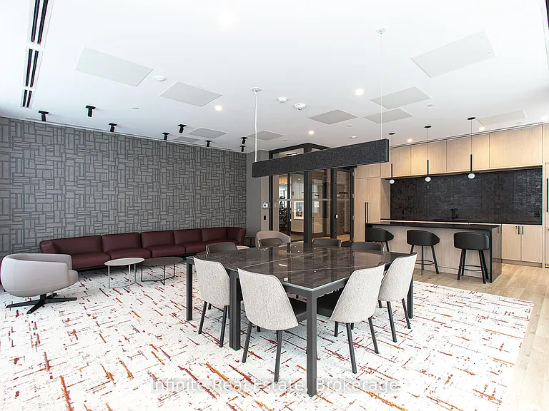 664 Spadina Ave #214 — Photo 15