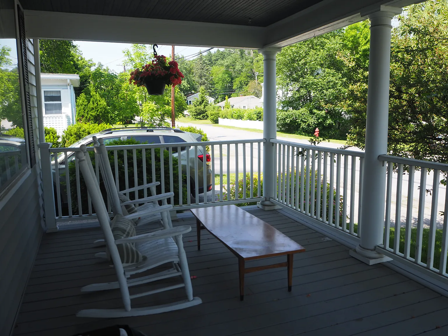 3 bed, 1456 sqft, $3,200 — Photo 2