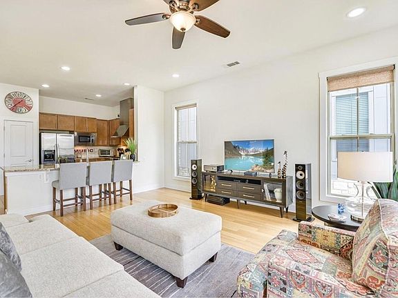 2nd image of 2520 Bluebonnet Ln #55