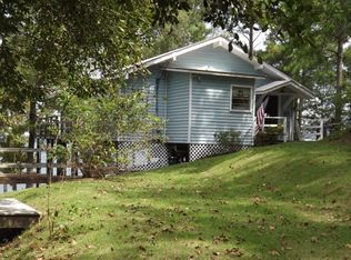 1685 Calhoun Dr, Abbeville, AL 36310