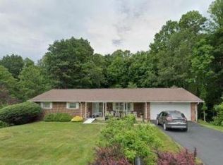 106 Olympia Dr, Beckley, WV 25801