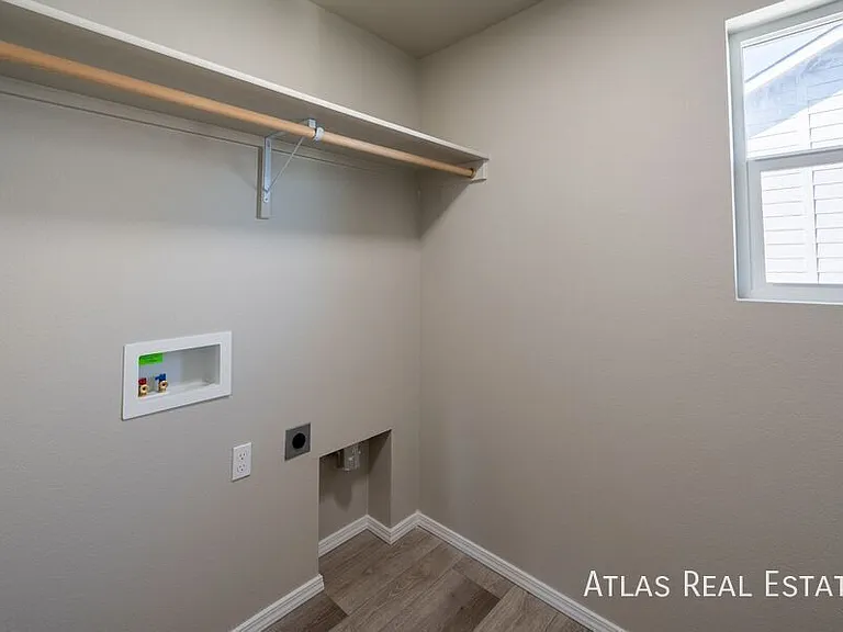 2711 W Balboa Dr — Photo 28