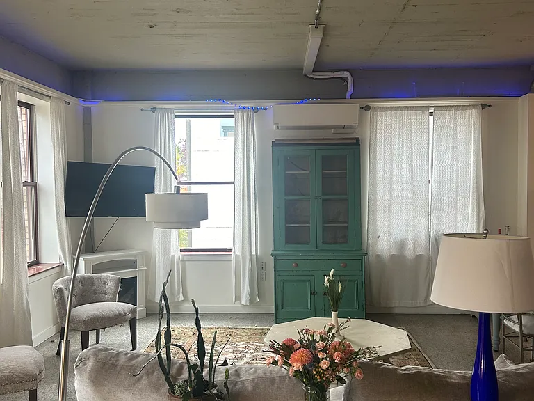 744 Market St #304 — Photo 17