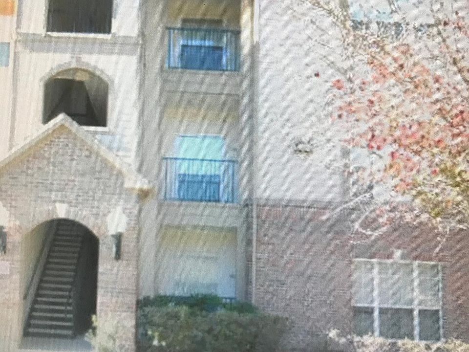 1st image of 7800 Point Meadows Dr APT 1125